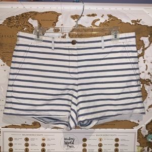 GAP BLUE AND WHITE STRIPED SHORTS